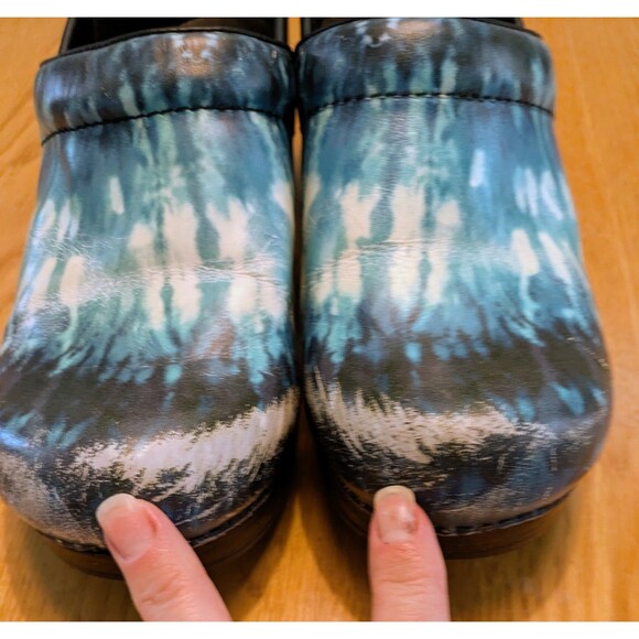 Dansko Womens Blue Tie Dye Professional Nurse Clogs Size 38 EU 7.5-8 US - Picture 5 of 9